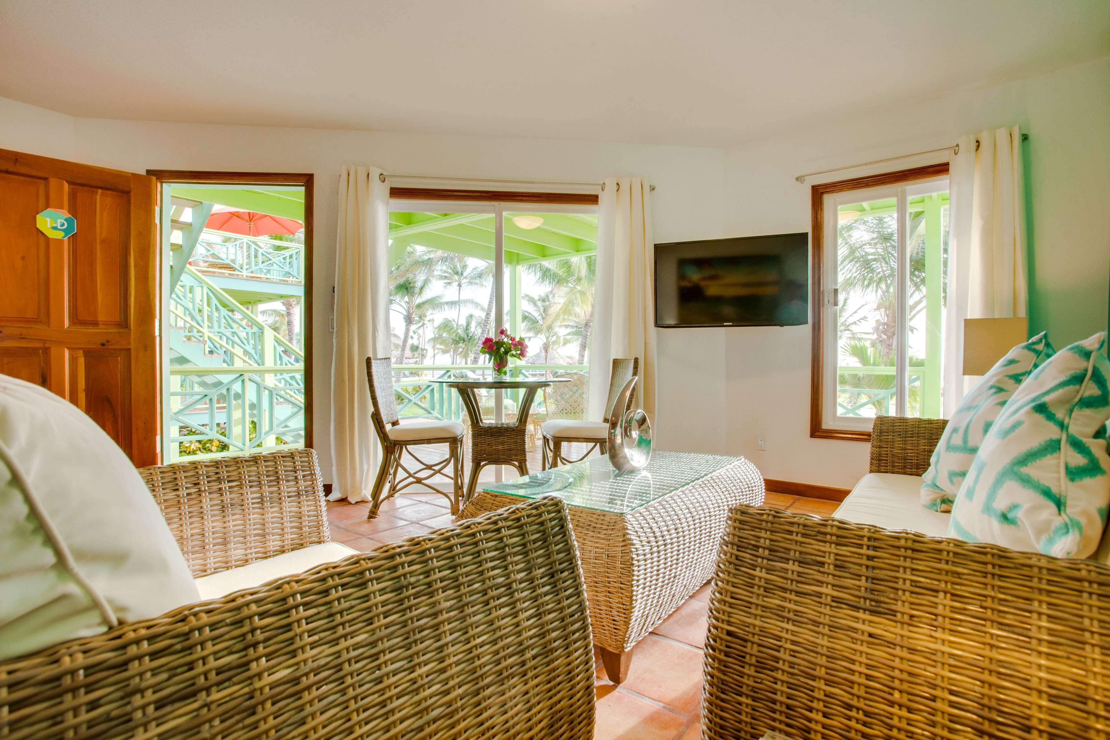 Costa Blu Beach Resort, Trademark Collection By Wyndham (Adults Only) San Pedro  Zewnętrze zdjęcie